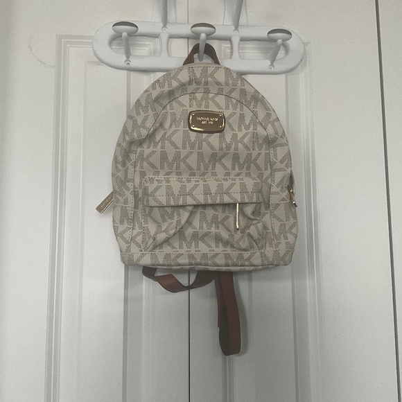 Michael Kors backpack - Picture 1 of 5